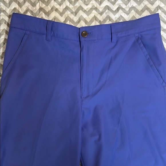 Izod Men's Purple Golf Shorts sz 33 - Picture 3 of 9